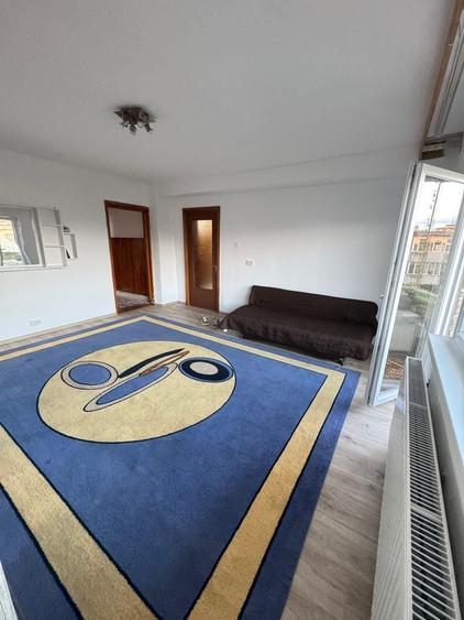 Apartament cu 2 camere semidecomandat în Drumul Carului