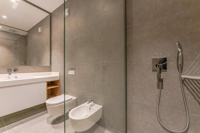 Apartament cu 4 camere decomandat, mobilat în Ultracentral