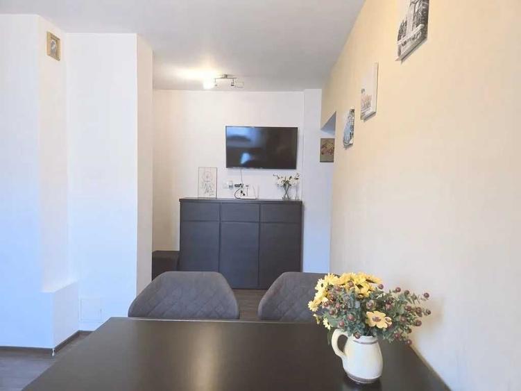 Apartament cu 2 camere decomandat în Centrul Civic