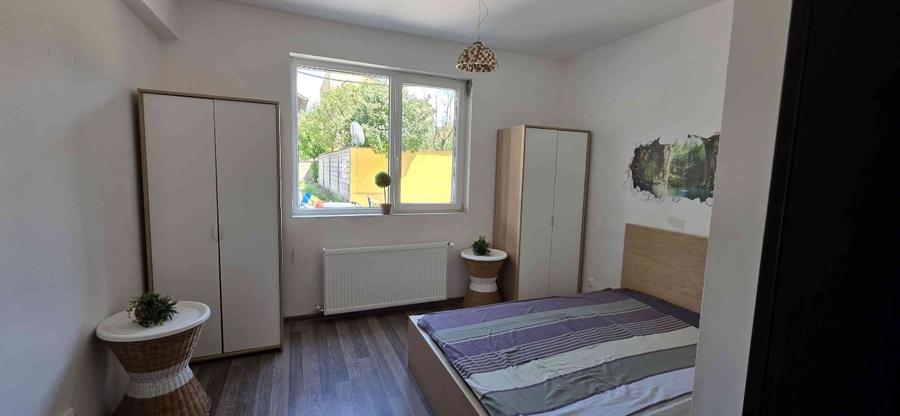 Apartament cu 2 camere decomandat, mobilat în Central
