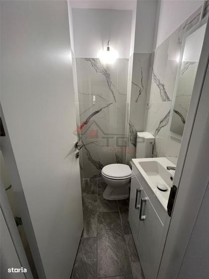 Vanzare apartament 3 camere decomandat 2 bai - renovat complet - 2