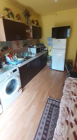 Garsonieră decomandată, mobilată în Florești — fotografia 2