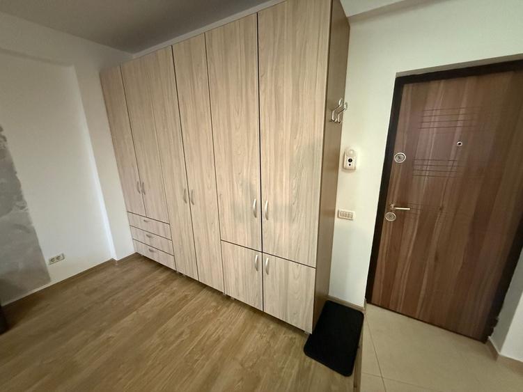 Apartament cu 2 camere nedecomandat, mobilat în Fundeni