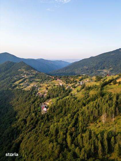 Teren de 600 mp, în Măguri