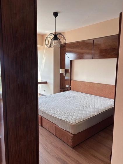 Garsonieră decomandată în Vitan