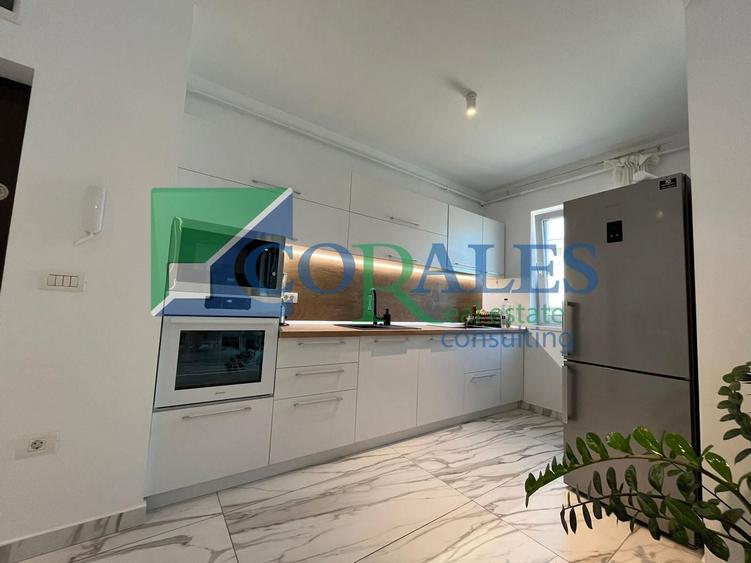 Apartament cu 2 camere semidecomandat, mobilat în Dumbrăvița