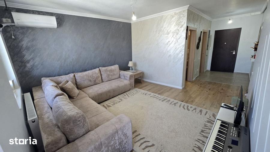 Apartament cu 3 camere decomandat, mobilat în Prelungirea Ghencea