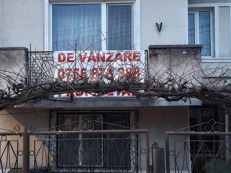 Casă cu 5 camere cu Teren 530 Mp în Andrei Mureșanu