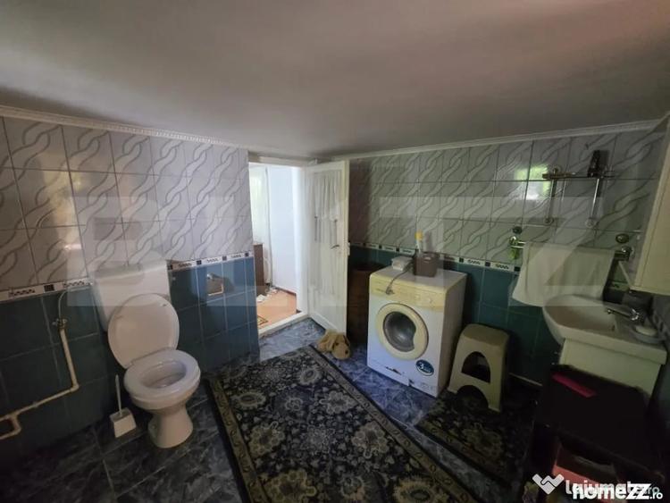Casă cu 3 camere cu Teren 3360 Mp în Costești