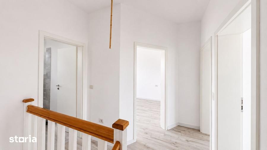 Casă cu 3 camere cu Teren 265 Mp în Sânmihaiu Român