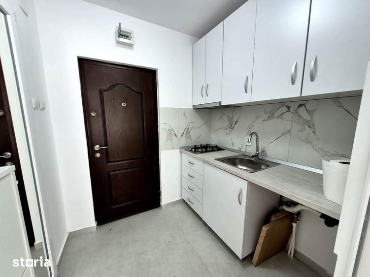 Garsonieră în Micro 38