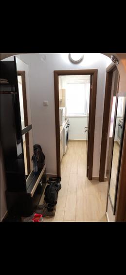 Vând Apartament 3 camere - 5