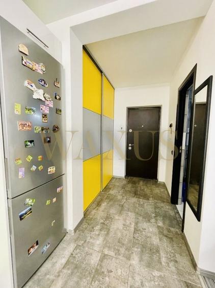 Apartament cu 3 camere decomandat, mobilat în Florești