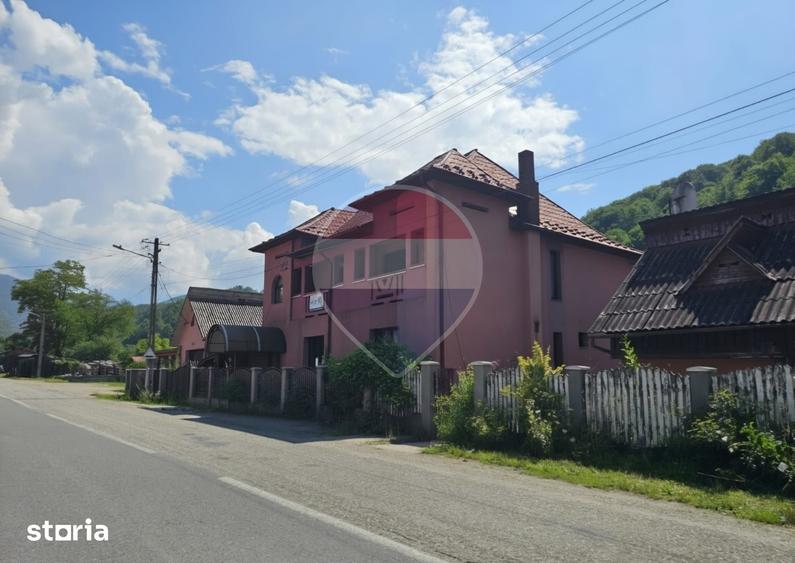Casa / Vila cu 12 camere de vanzare - 6