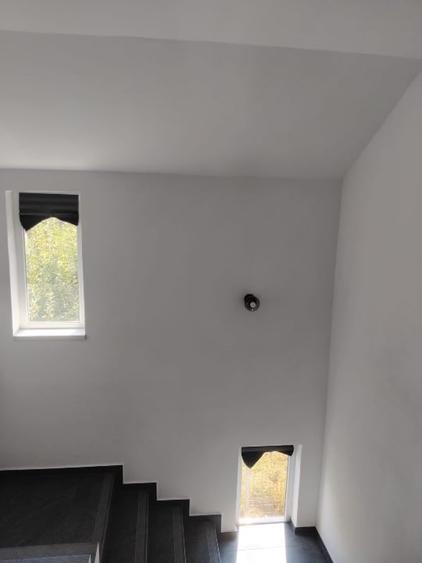 Casă individuală cu 4 camere cu Teren 2800 Mp în Dragodănești
