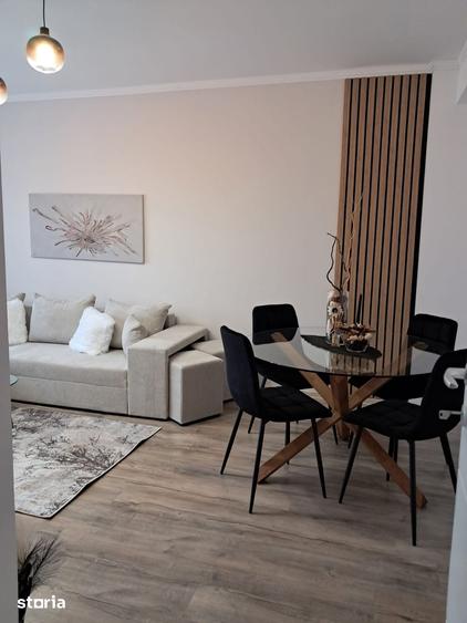 Apartament cu 2 camere decomandat, mobilat în Florești — fotografia 1