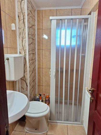 Garsonieră decomandată în Micro 17
