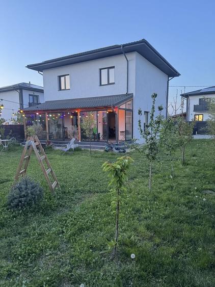Casă cu 4 camere în Gura Câlnăului