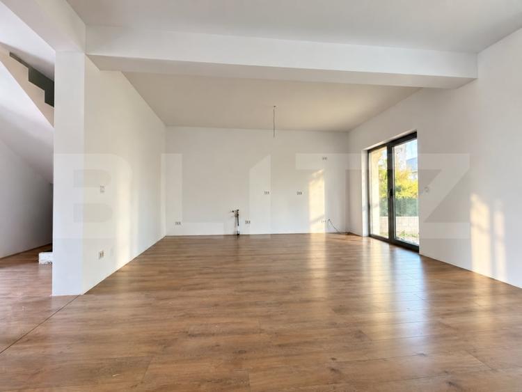 Duplex cu 4 camere cu Canalizare în Giroc