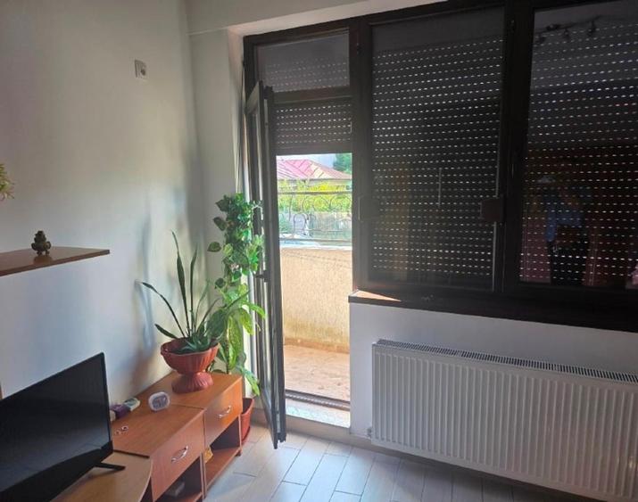 Apartament cu 2 camere decomandat, mobilat în Bucureștii Noi