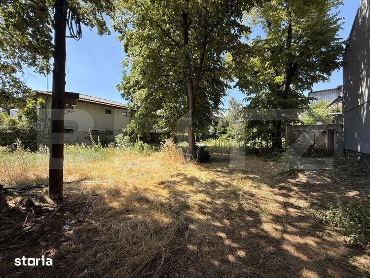 Teren intravilan 596 mp, front 20 m, ideal casa/duplex, zona Centrala - 1