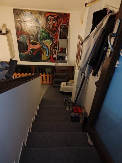 Apartament cu 3 camere semidecomandat, mobilat în Ozana