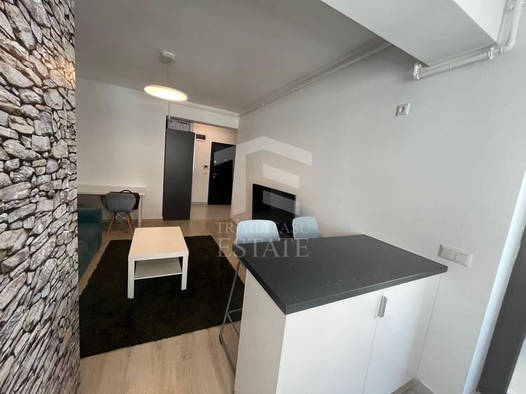Apartament cu 2 camere semidecomandat, mobilat în Sălaj