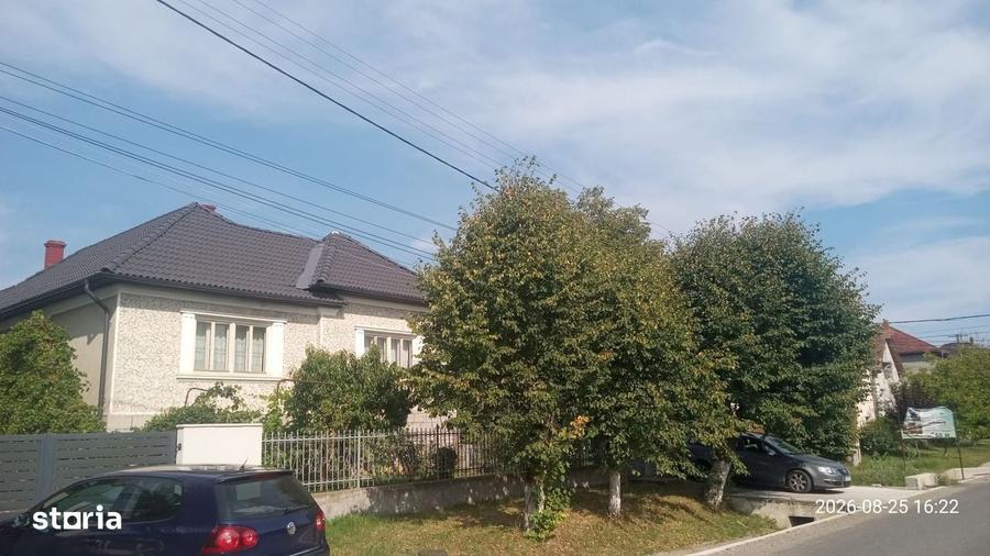 Casă cu 4 camere cu Teren 2200 Mp în Șieu