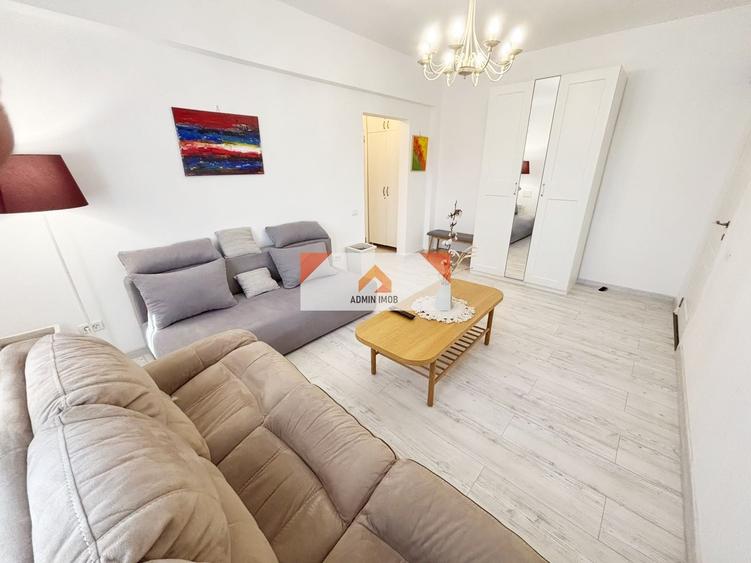Apartament cu 2 camere decomandat în Gara de Nord