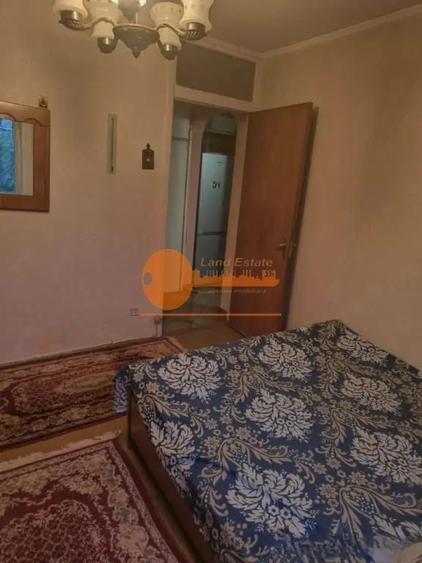 Apartament cu 3 camere decomandat în Gorjului