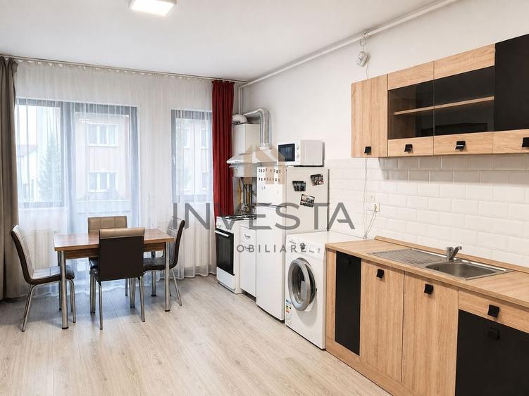 Apartament cu 2 camere semidecomandat, mobilat în Central