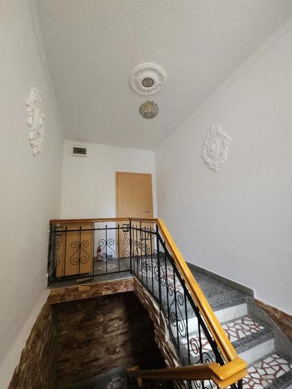 Casă cu 3 camere cu Teren 250 Mp în Girocului