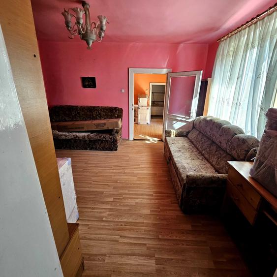 Casa singur in curte de vanzare in cartier Lazaret - 3