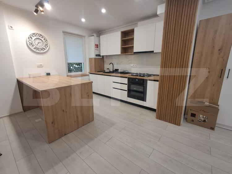 Apartament cu 3 camere circular, mobilat în Tudor