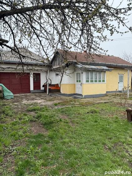 Casă cu 6 camere în Liteni