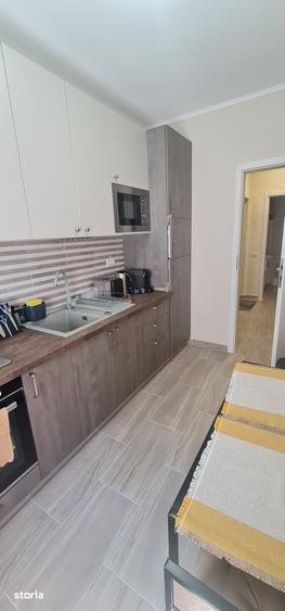 Apartament cu 2 camere decomandat în Colentina