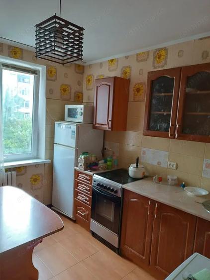 Apartament cu 2 camere semidecomandat în Lujerului
