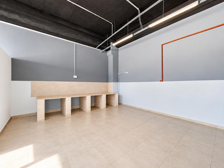 Spațiu comercial, de 414 mp, în Băneasa