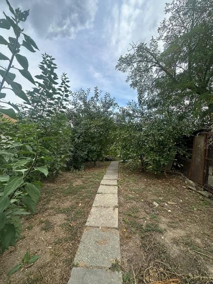 Casă cu 6 camere cu Teren 632 Mp în Palazu Mare