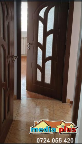 🏡 Apartament 4 camere de vânzare,  Micro 39 ,  Etaj 2 , - 6