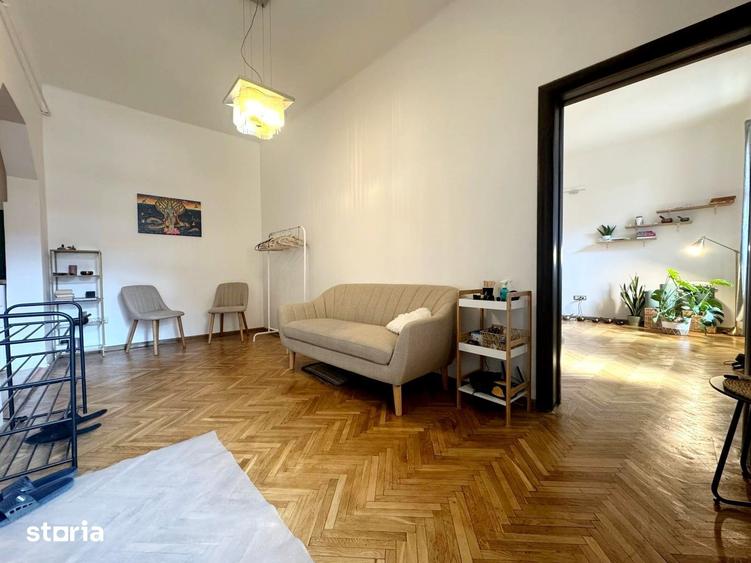 Apartament cu 2 camere, mobilat în Central