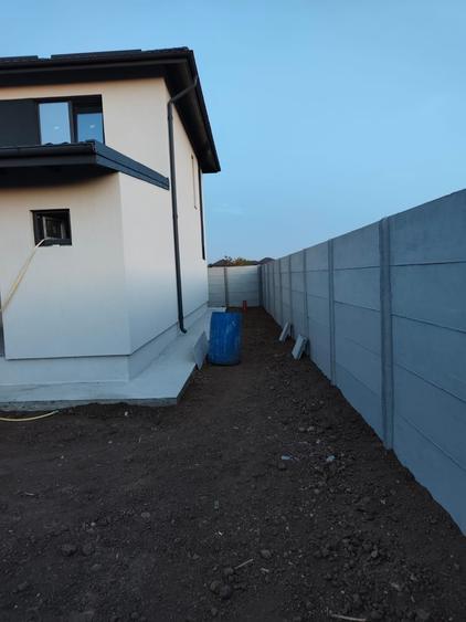 Casă individuală cu 4 camere cu Teren 484 Mp în Bâcu
