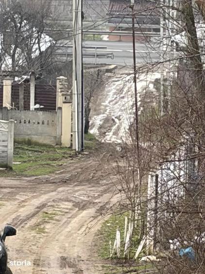 Teren de 9000 mp, în Central