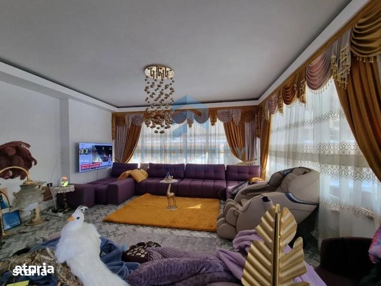 Casă cu 7 camere cu Teren 600 Mp în Fundeni