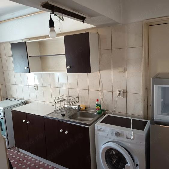 Apartament cu 2 camere decomandat în Ultracentral