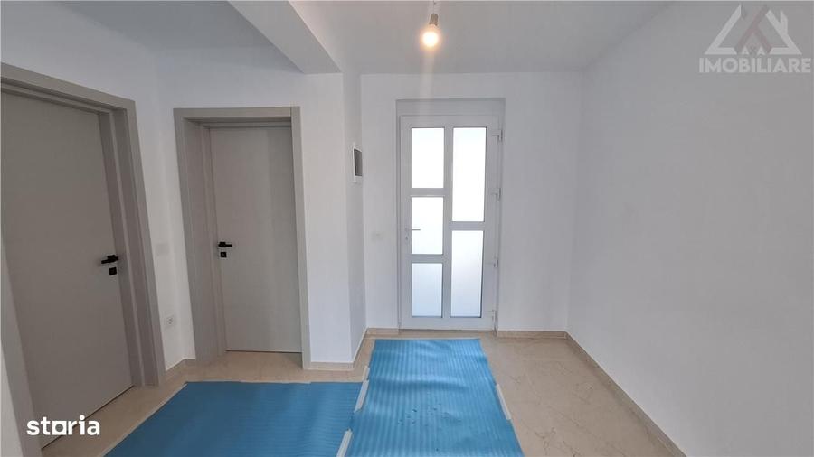 Casă cu 4 camere cu Teren 250 Mp în Rediu