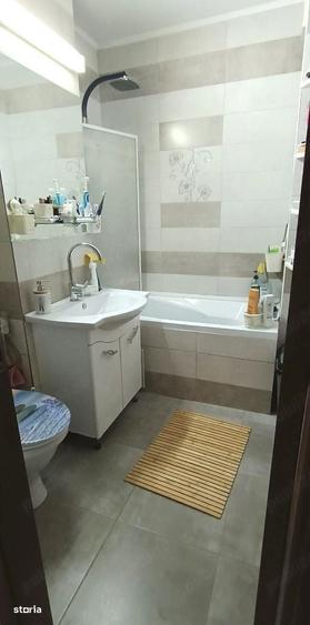 Apartament cu 2 camere decomandat în Alexandru cel Bun