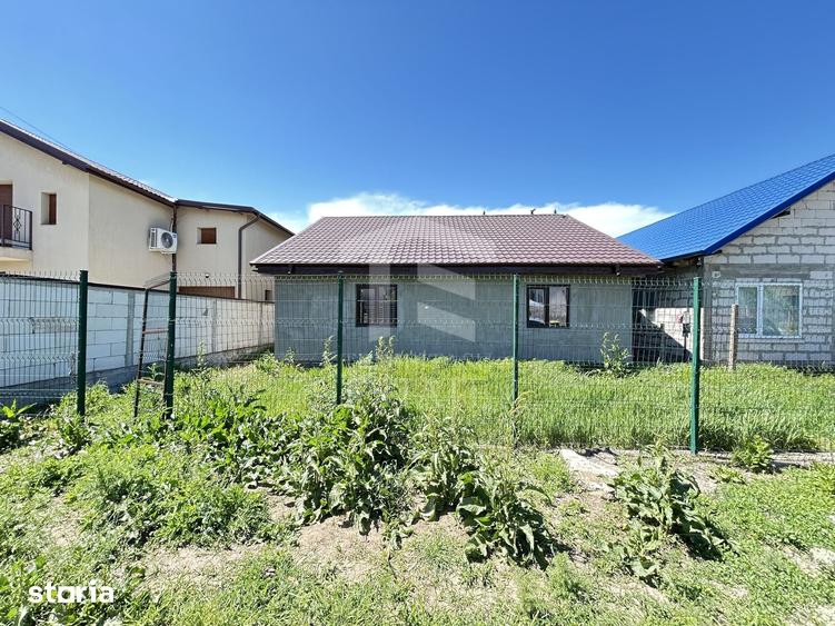Casă cu 2 camere cu Teren 300 Mp în Lumina