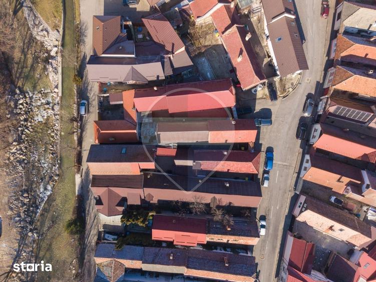 Casă cu 3 camere cu Teren 190 Mp în Cristian