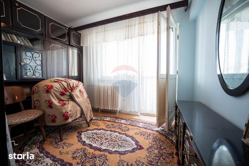 Apartament cu 4 camere în Sud